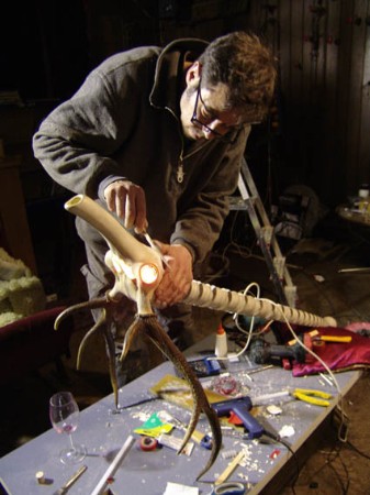 beim Bau einer Lampe     -  bitte weiterbl&auml;ttern